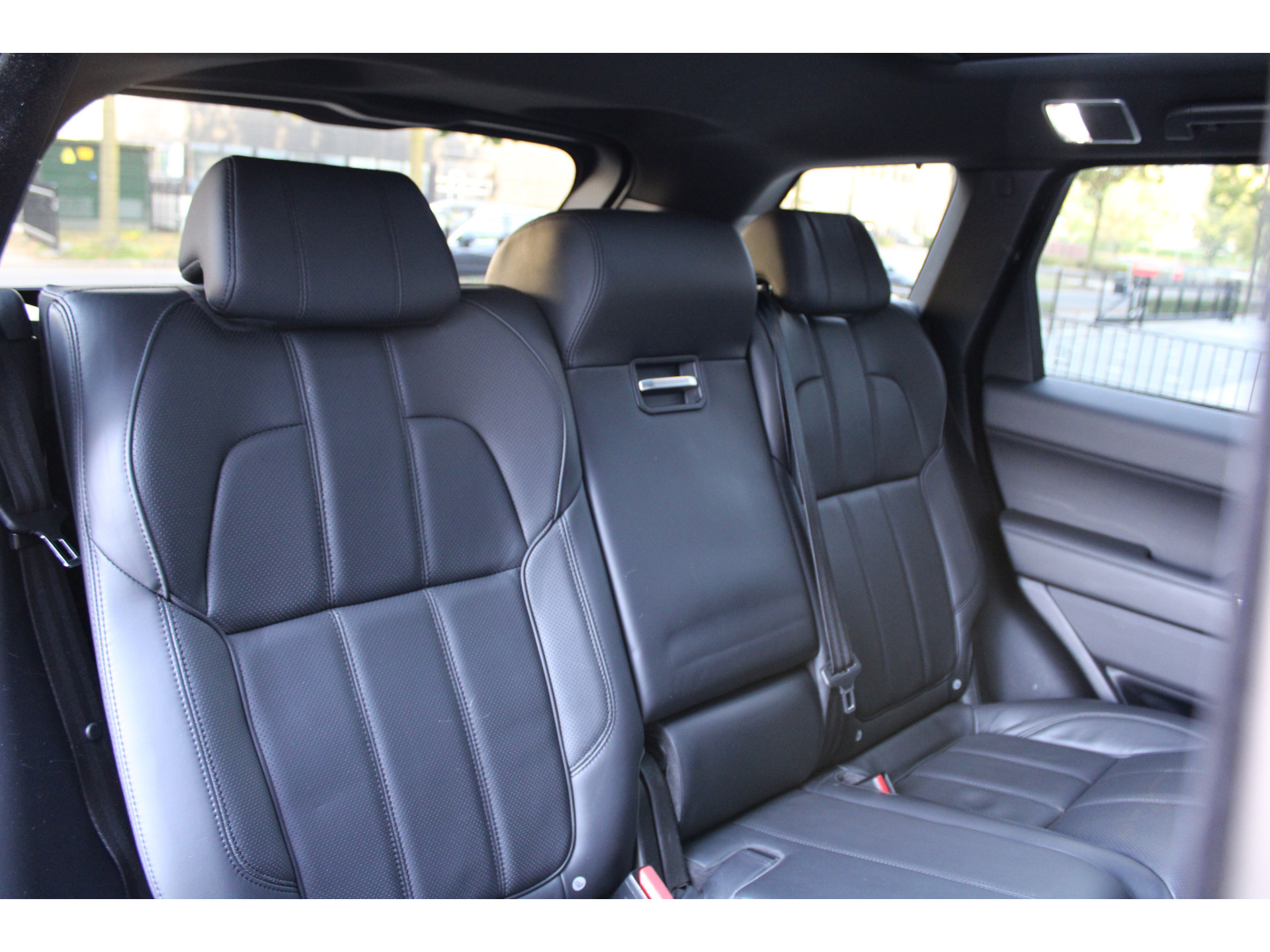 Land Rover Range Rover Sport 3.0 SDV6 HSE Dynamic 48296650-39.jpg | ROS Automotive