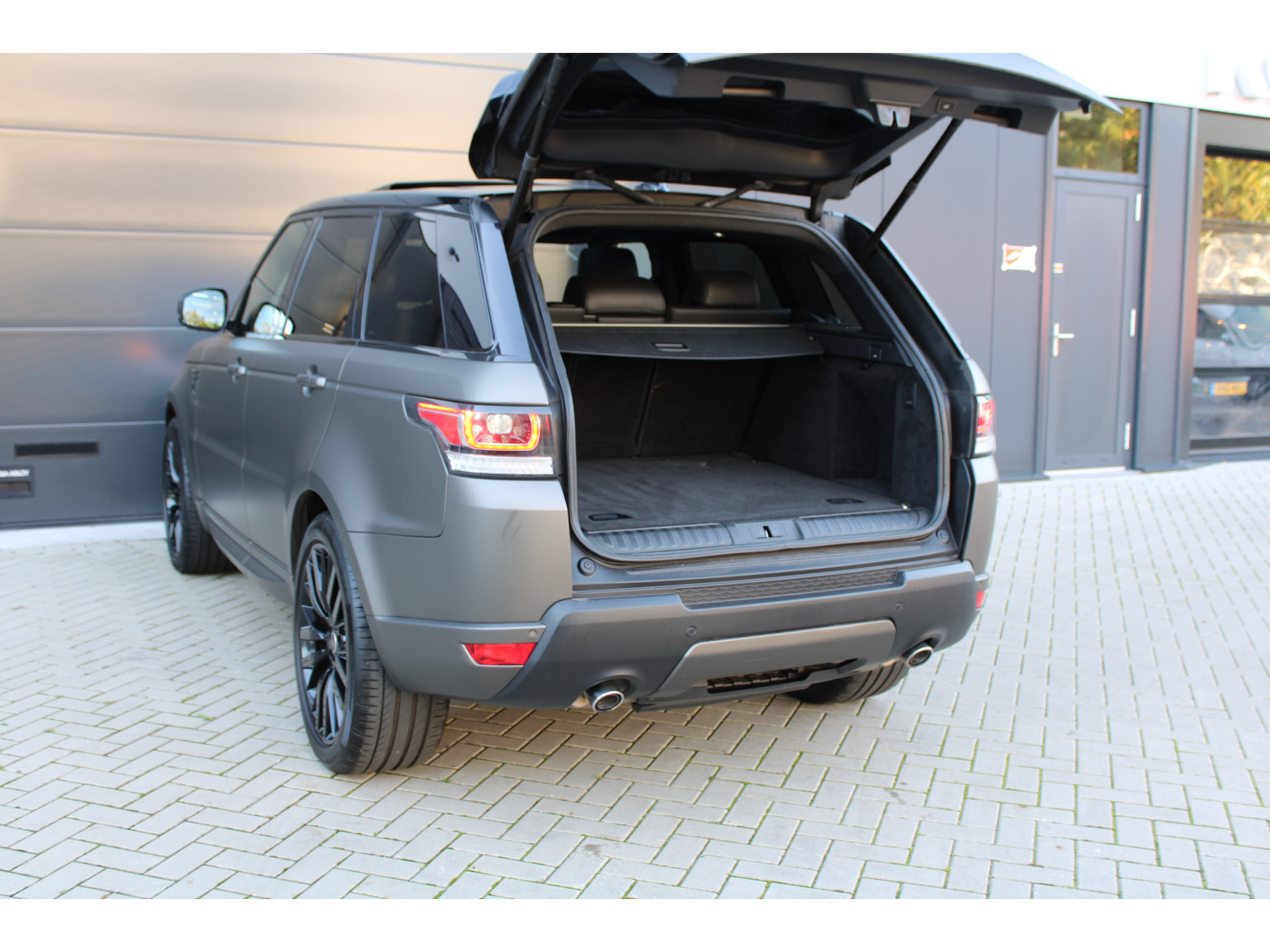 Land Rover Range Rover Sport 3.0 SDV6 HSE Dynamic 48296650-40.jpg | ROS Automotive
