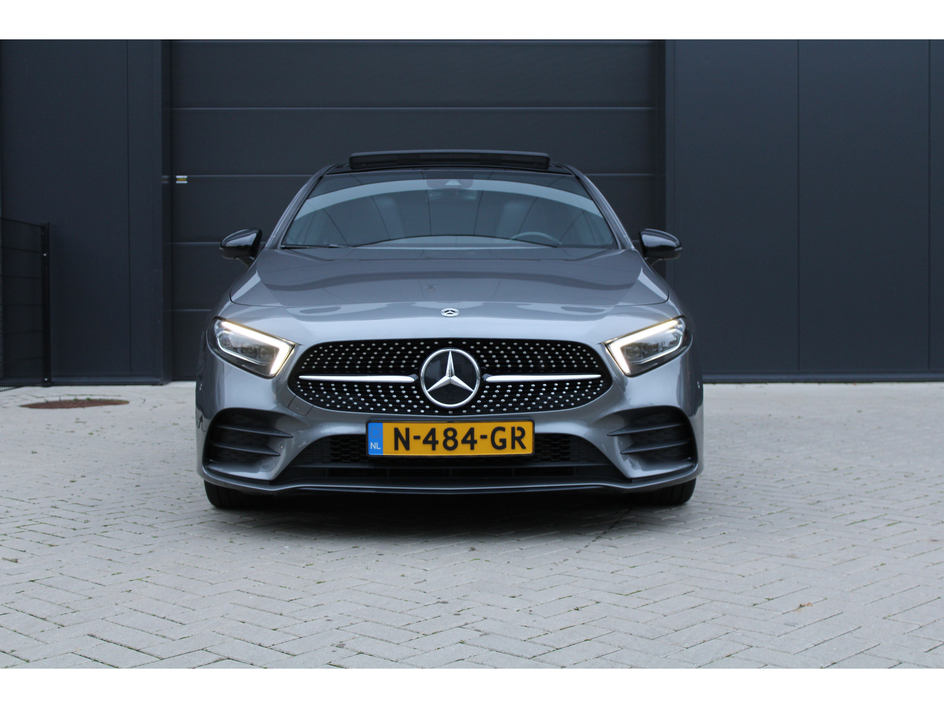 Mercedes-Benz A-Klasse 200 Business Solution AMG 48327659-14.jpg | ROS Automotive