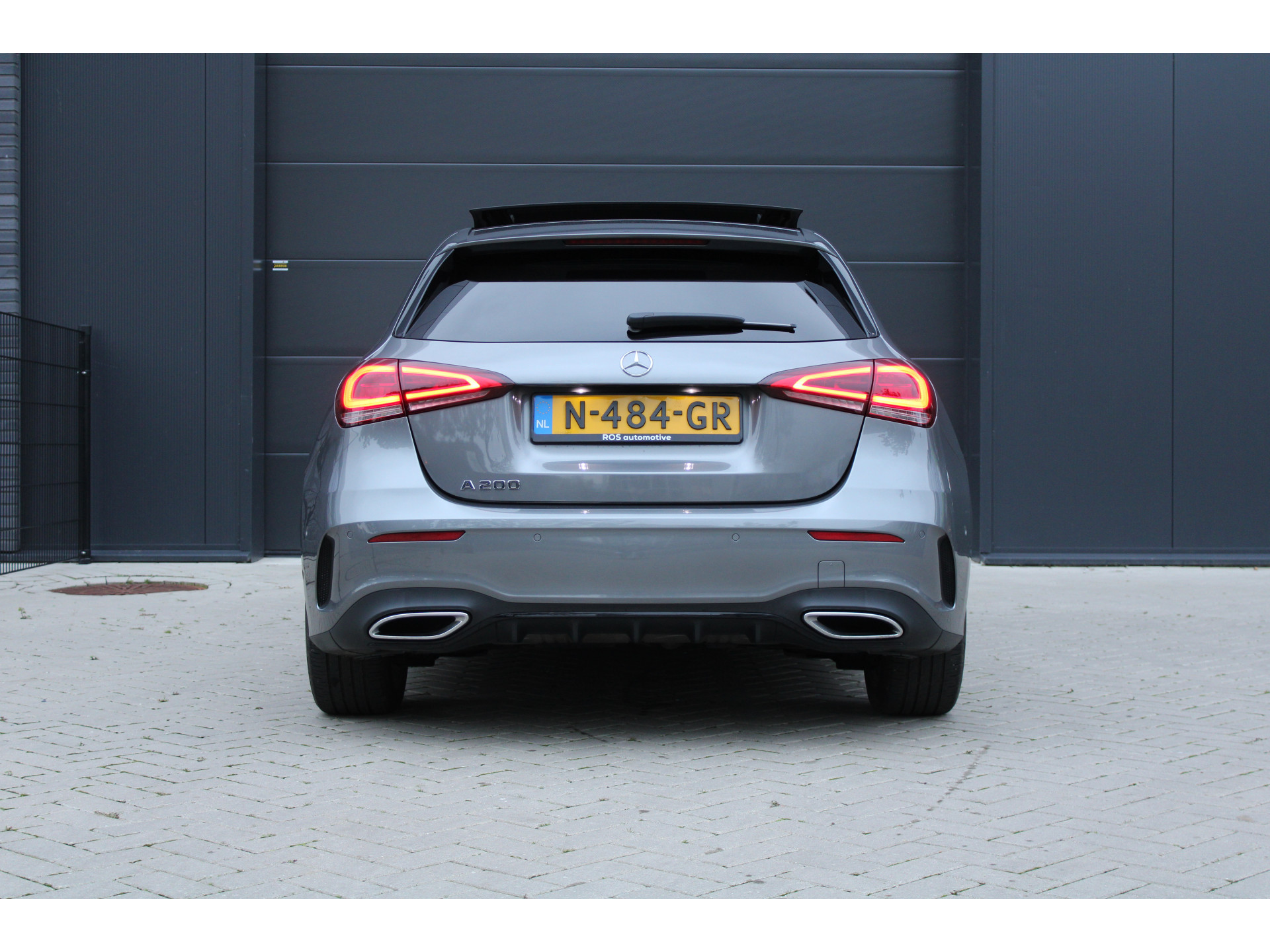 Mercedes-Benz A-Klasse 200 Business Solution AMG 48327659-16.jpg | ROS Automotive