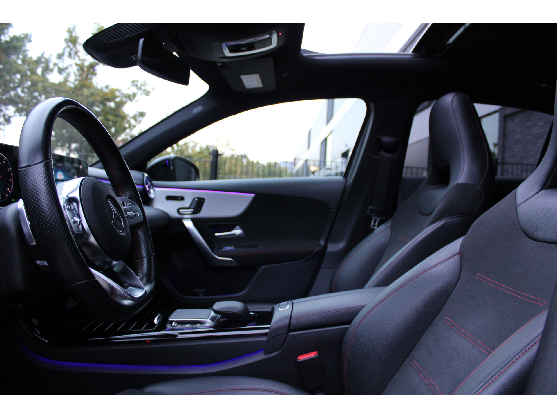 Mercedes-Benz A-Klasse 200 Business Solution AMG 48327659-24.jpg | ROS Automotive