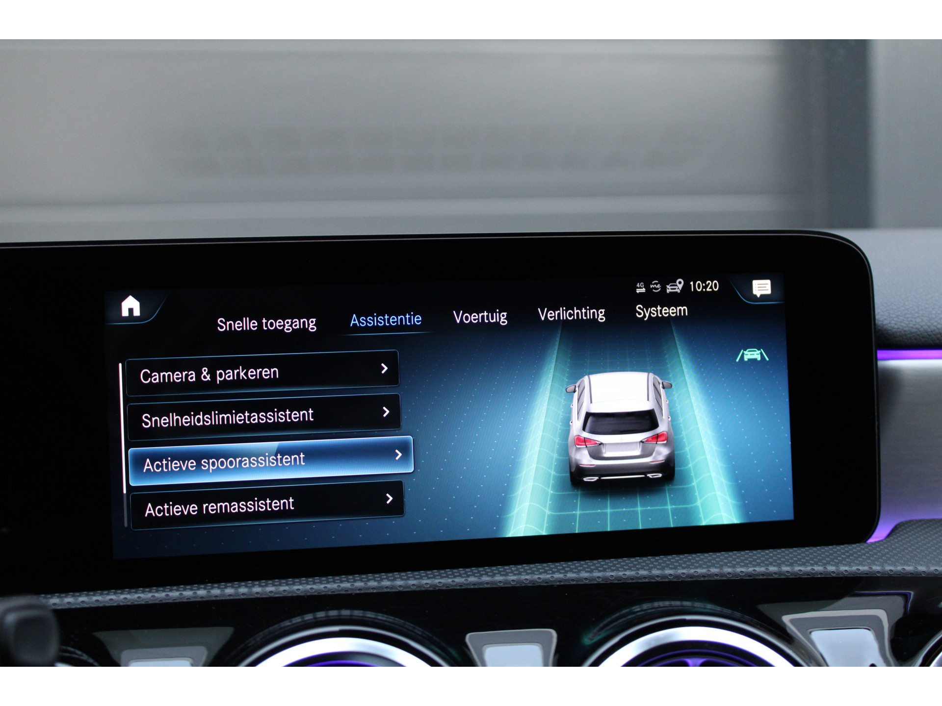 Mercedes-Benz A-Klasse 200 Business Solution AMG 48327659-42.jpg | ROS Automotive