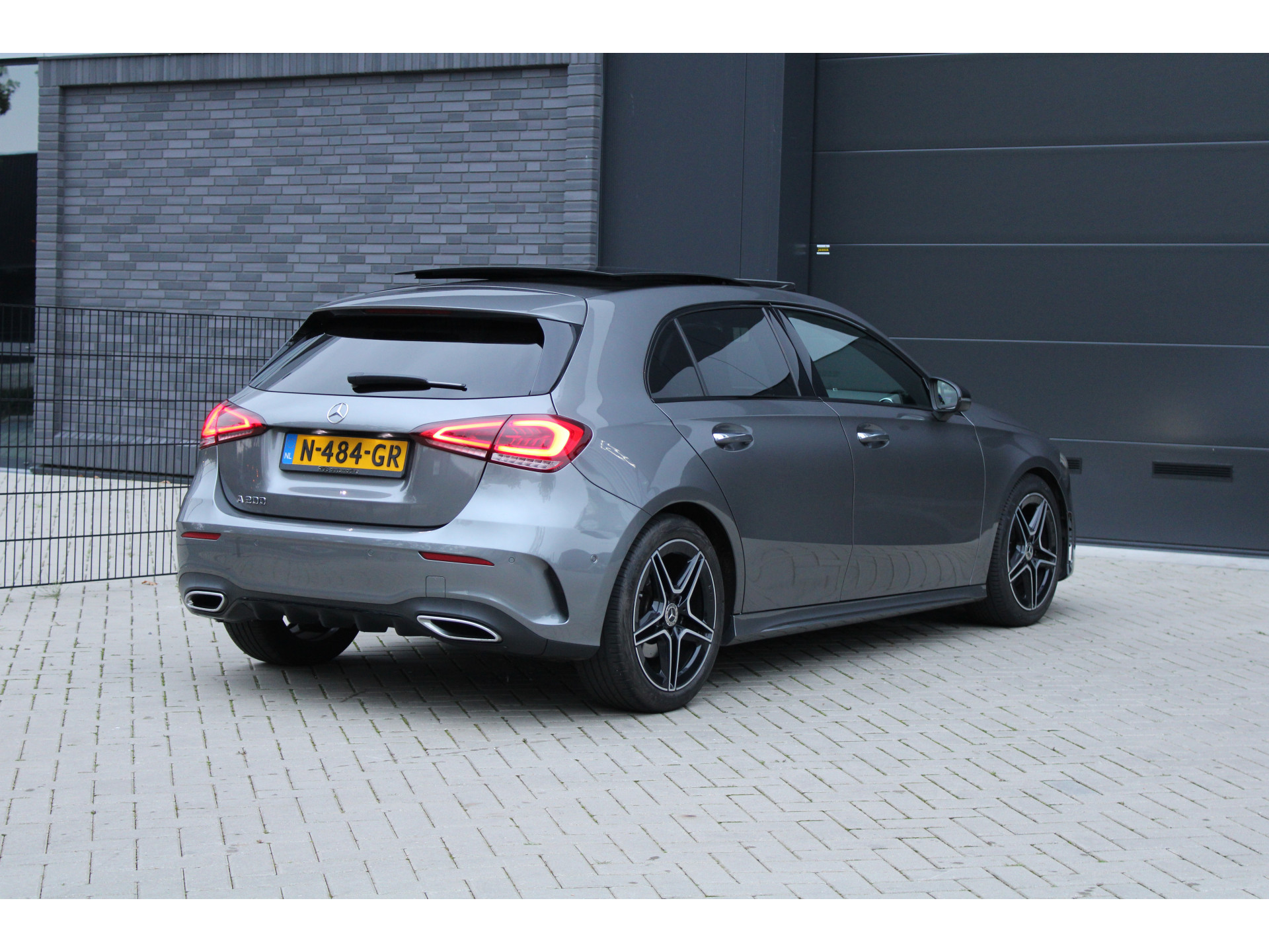 Mercedes-Benz A-Klasse 200 Business Solution AMG 48327659-49.jpg | ROS Automotive