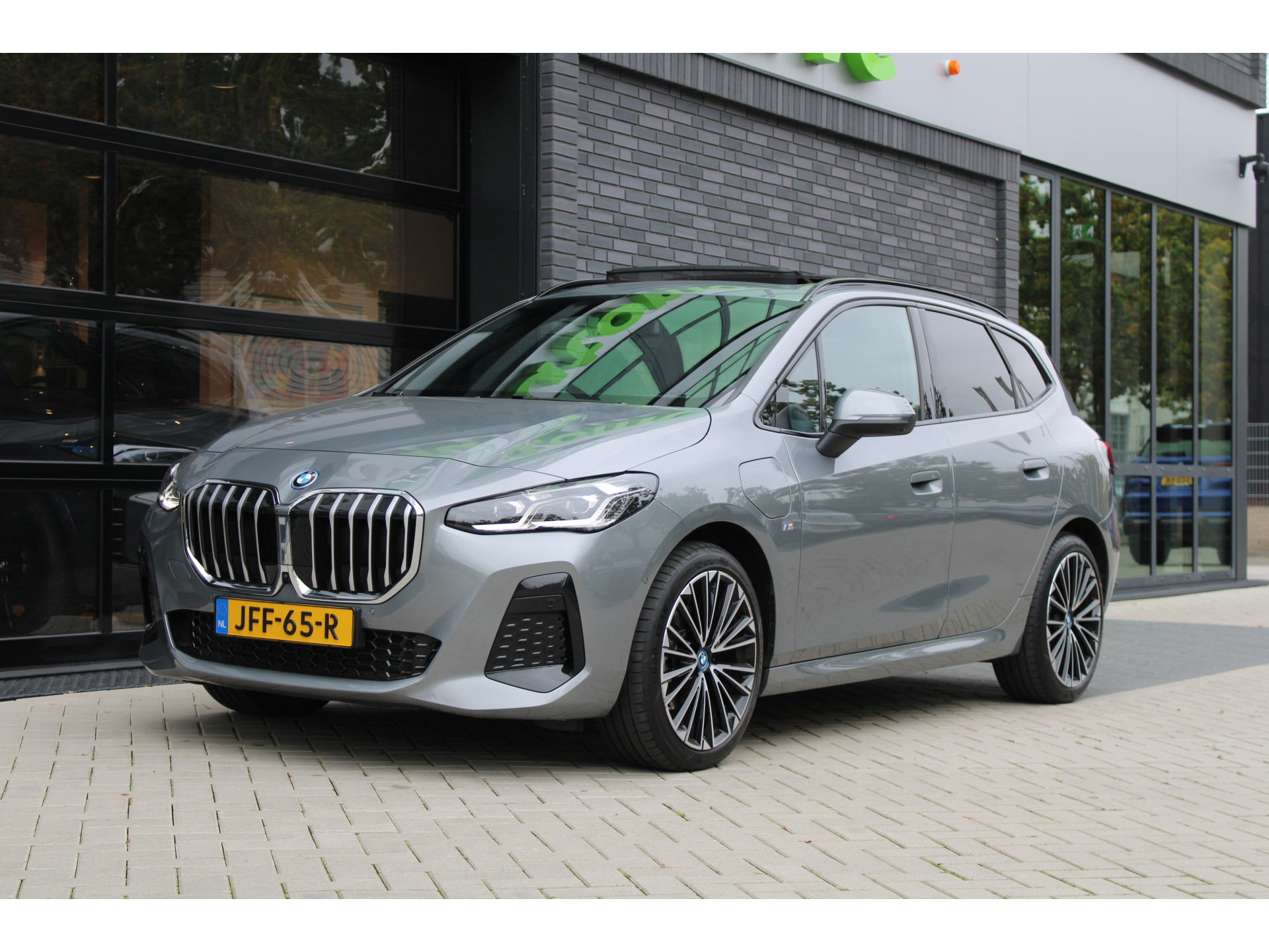 BMW 2 Serie Active Tourer 225e xDrive 48327858-4.jpg | ROS Automotive