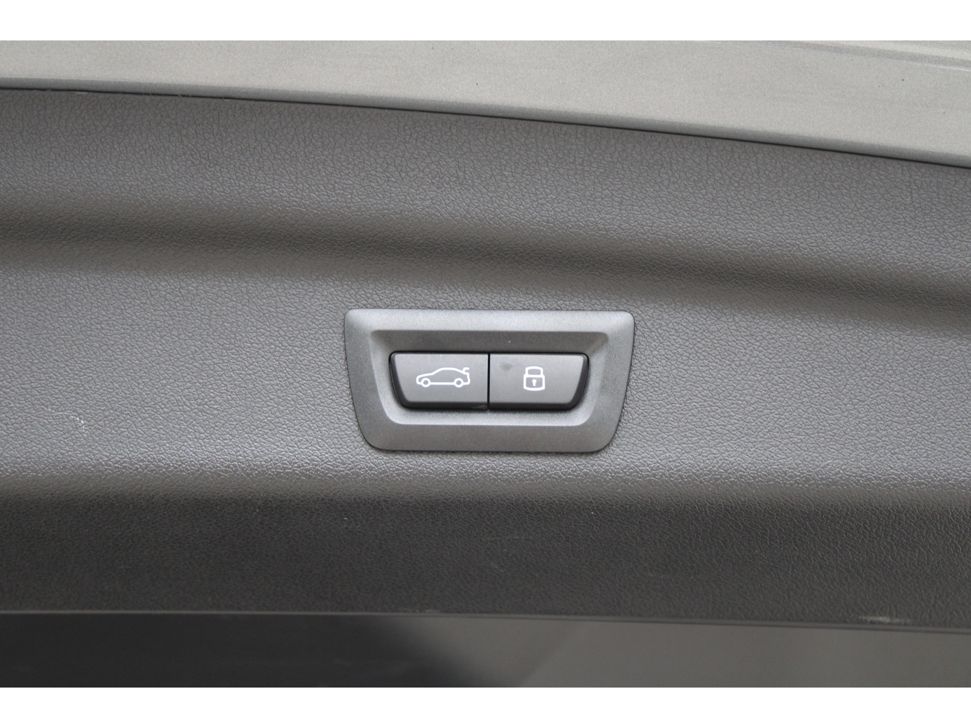 BMW 2 Serie Active Tourer 225e xDrive 48327858-50.jpg | ROS Automotive