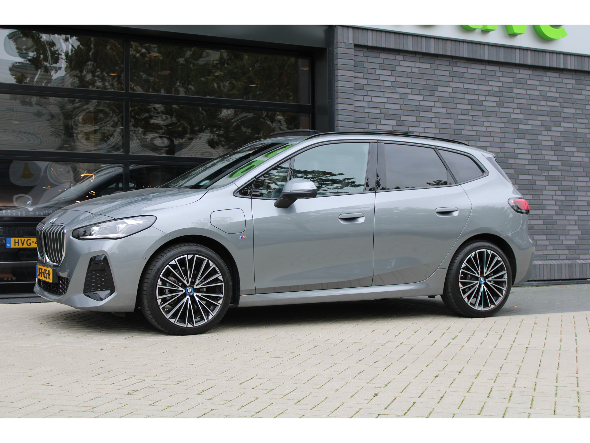 BMW 2 Serie Active Tourer 225e xDrive 48327858-6.jpg | ROS Automotive