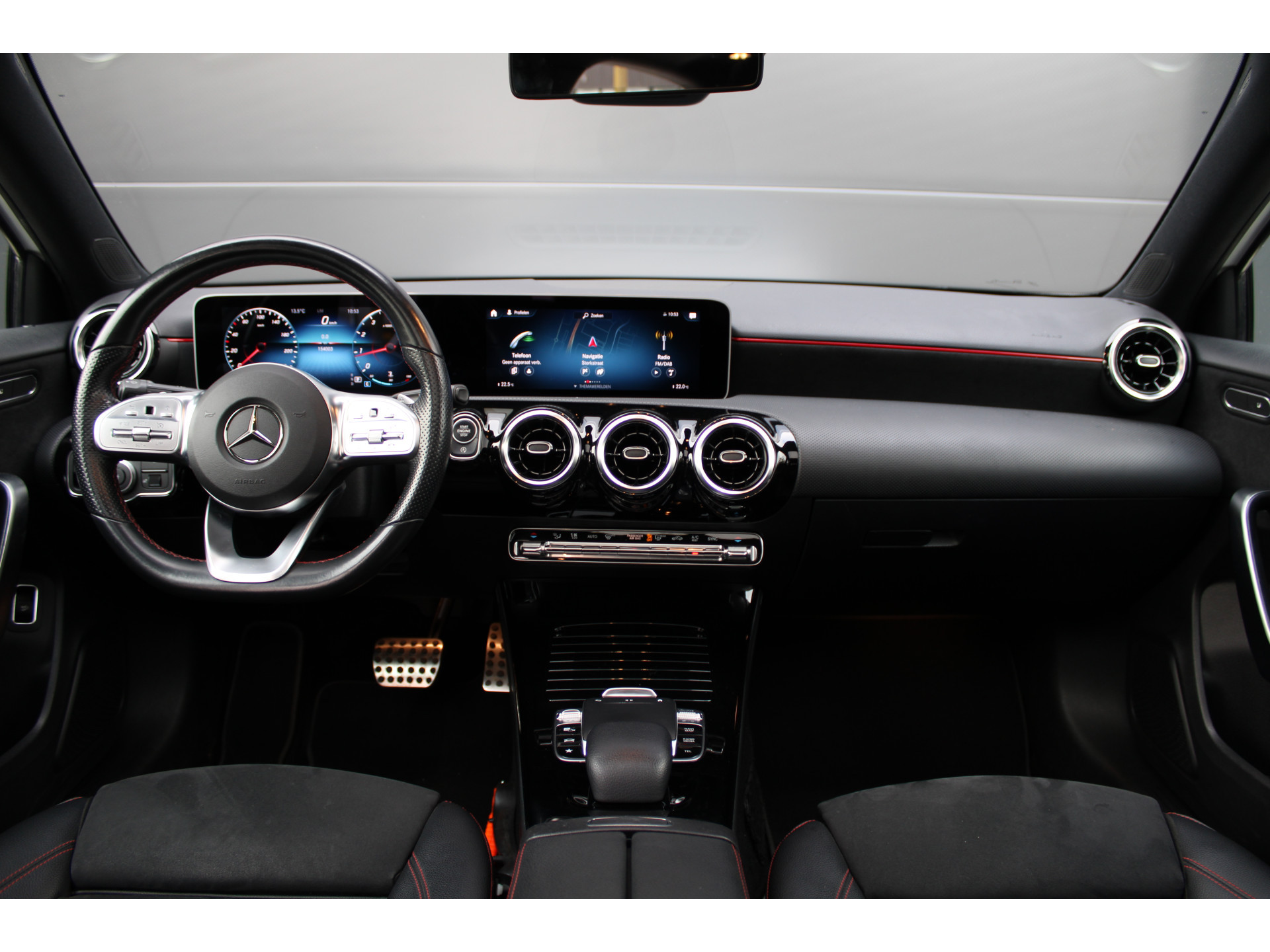 Mercedes-Benz A-Klasse 180 Business Solution AMG 48369799-19.jpg | ROS Automotive