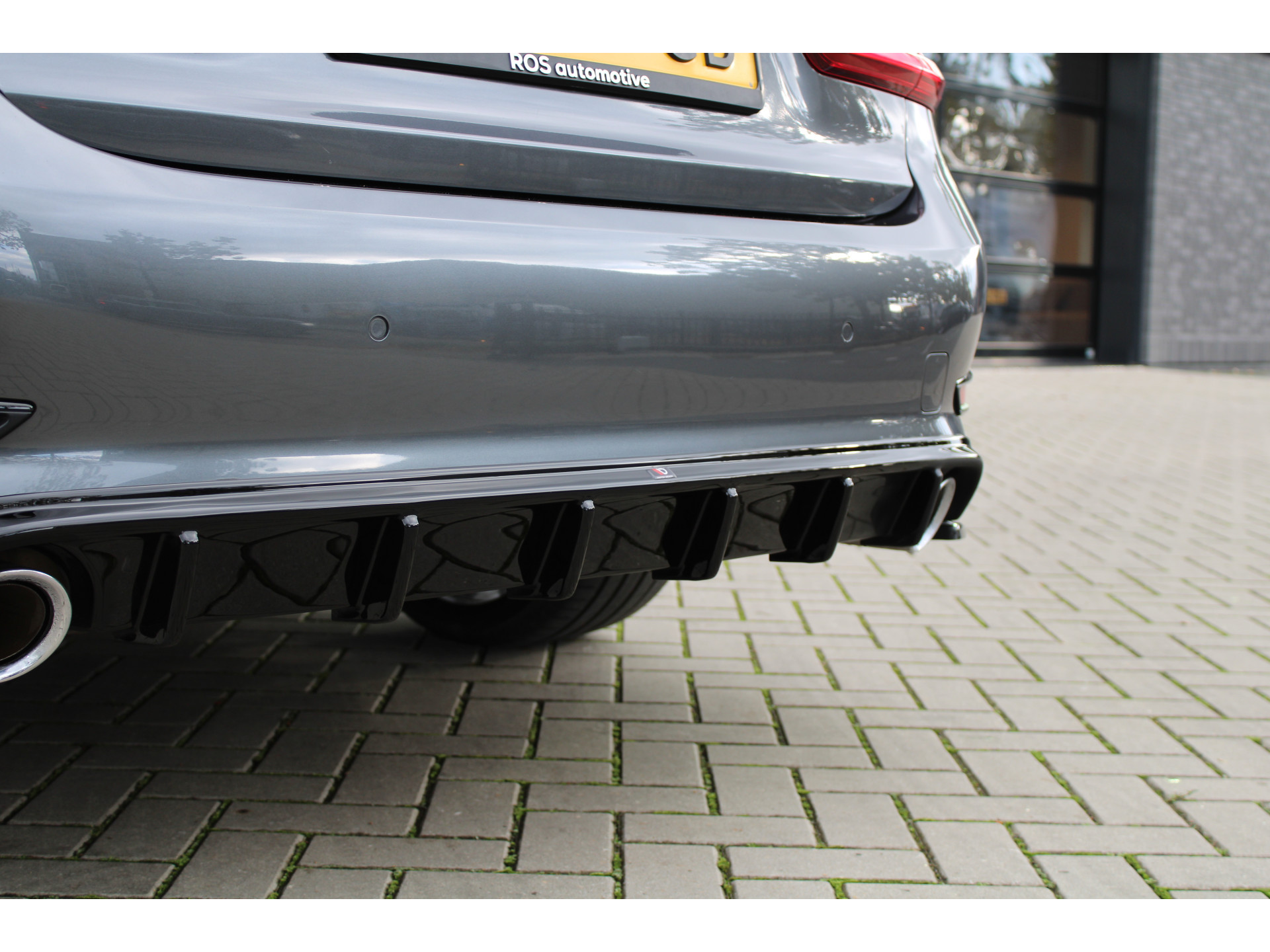 BMW 3-serie 320i Executive Edition 48536514-19.jpg | ROS Automotive