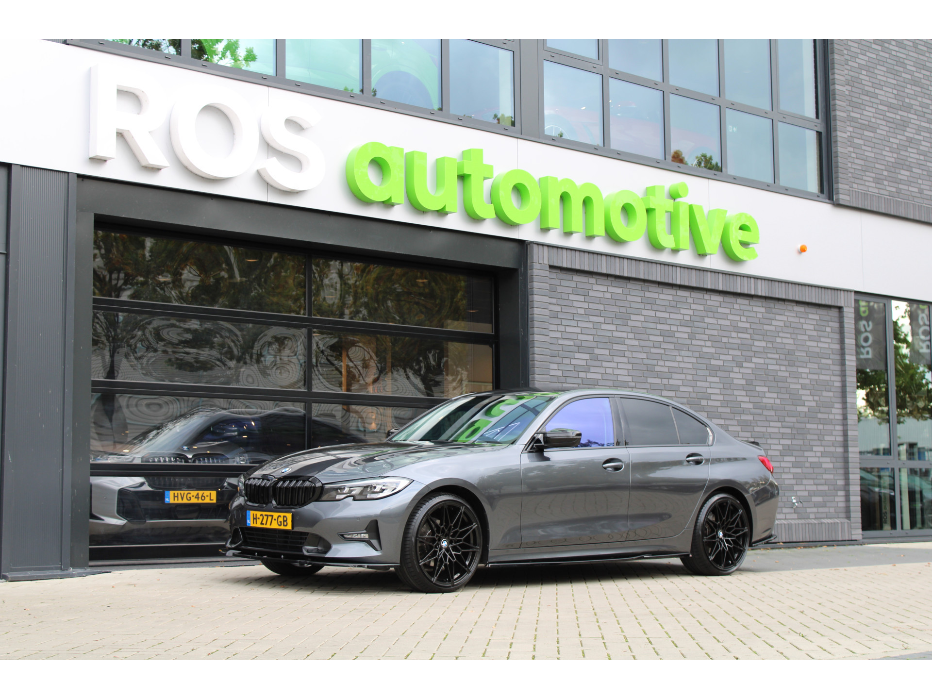 BMW 3-serie 320i Executive Edition 48536514-2.jpg | ROS Automotive