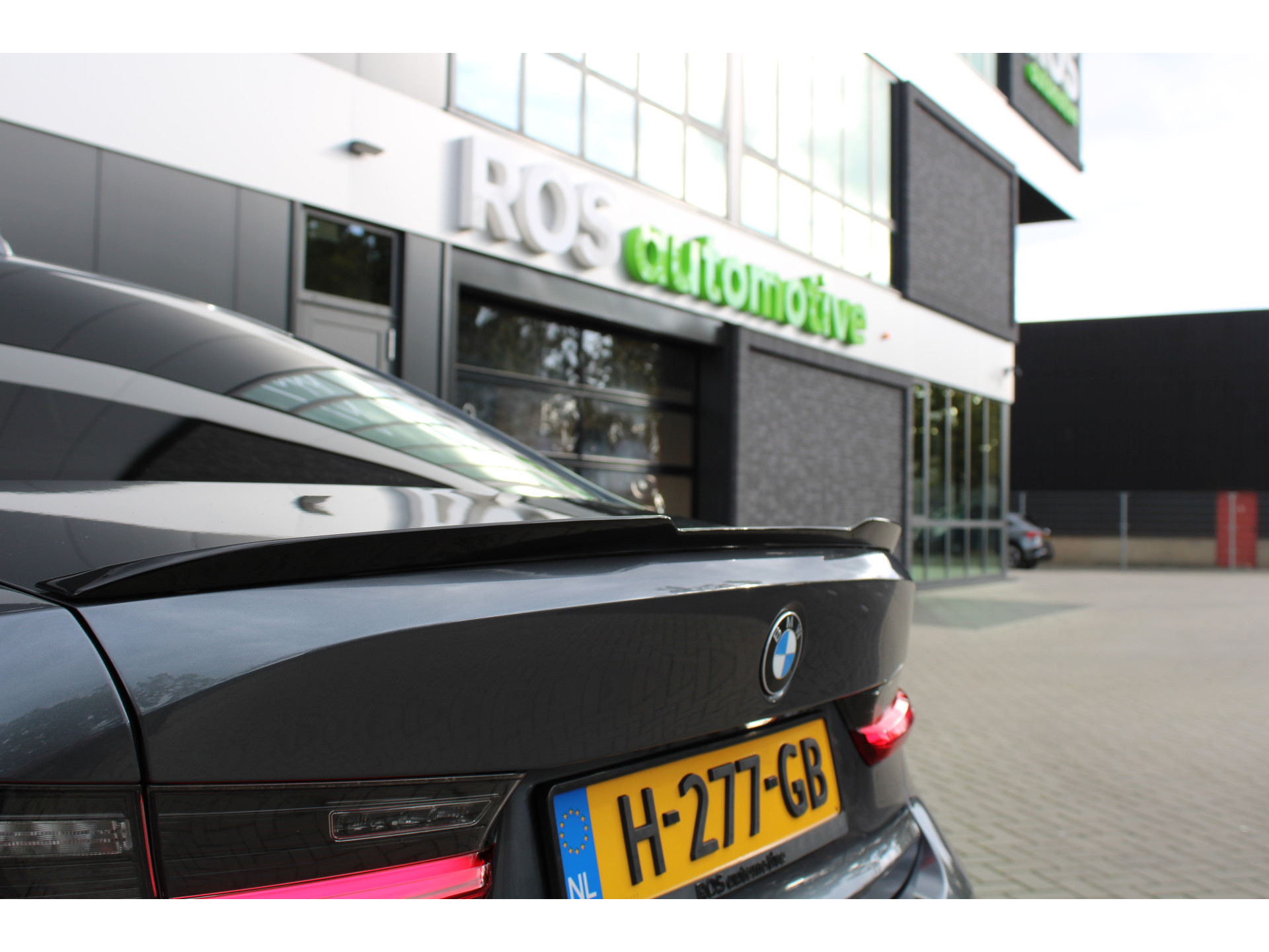 BMW 3-serie 320i Executive Edition 48536514-20.jpg | ROS Automotive