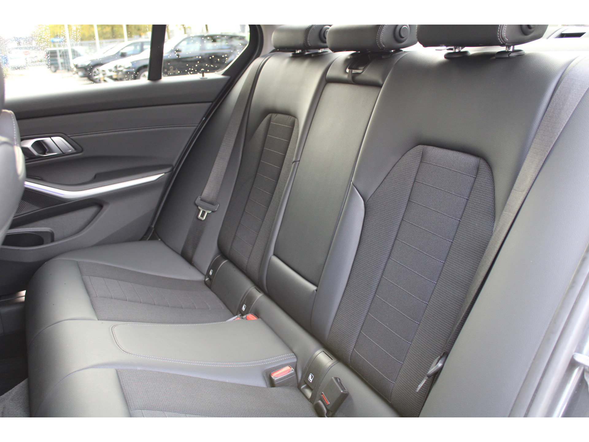 BMW 3-serie 320i Executive Edition 48536514-47.jpg | ROS Automotive