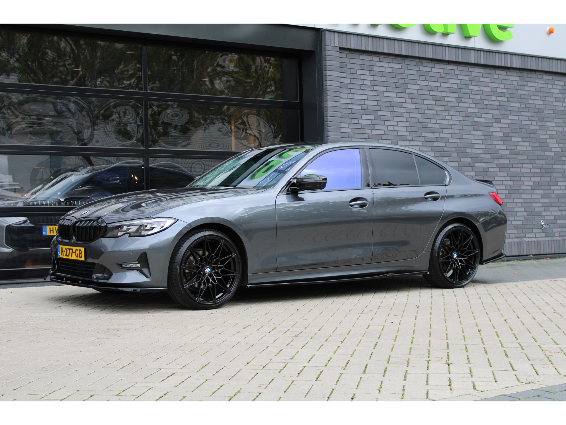 BMW 3-serie 320i Executive Edition 48536514-5.jpg | ROS Automotive