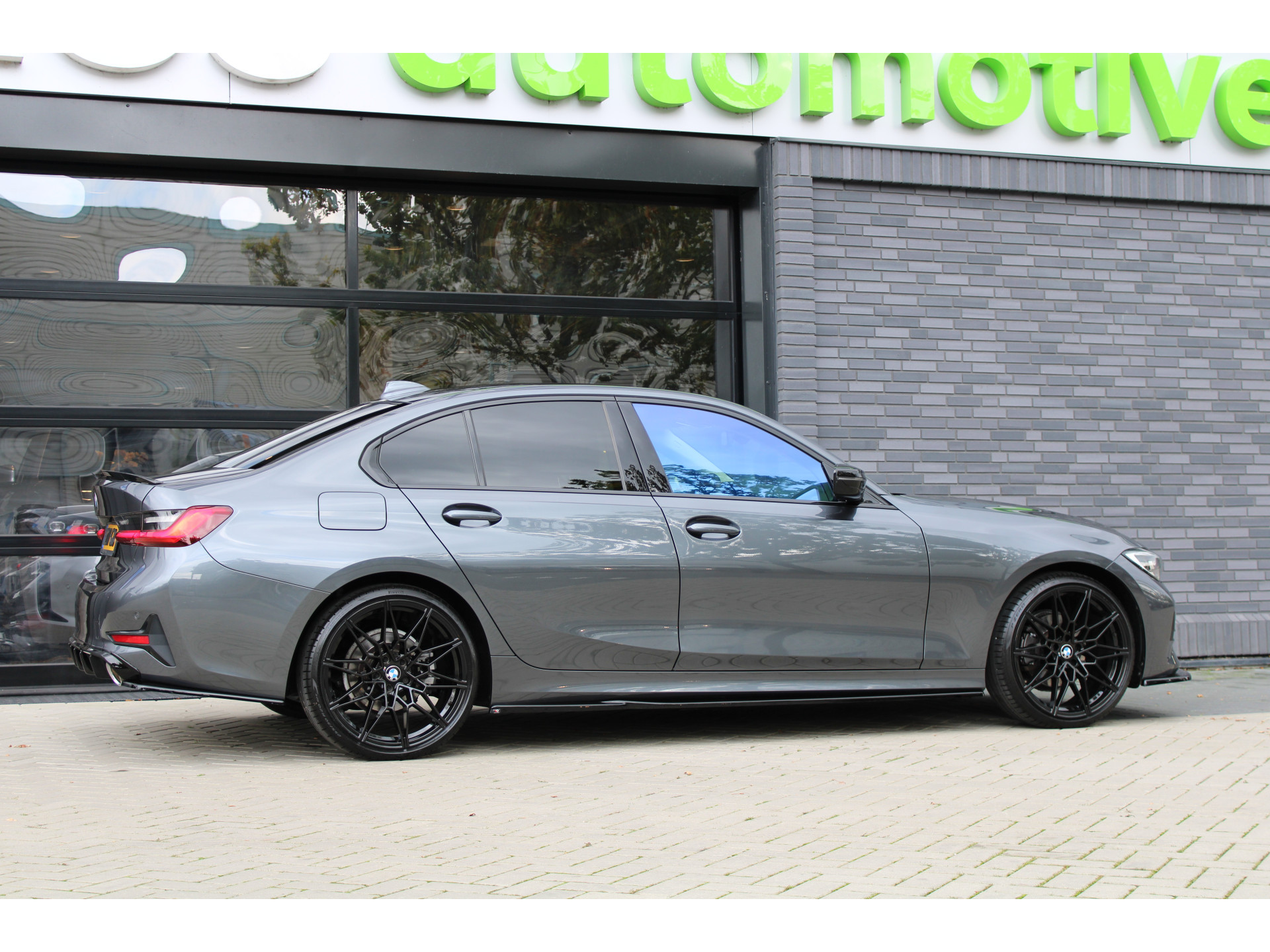 BMW 3-serie 320i Executive Edition 48536514-9.jpg | ROS Automotive