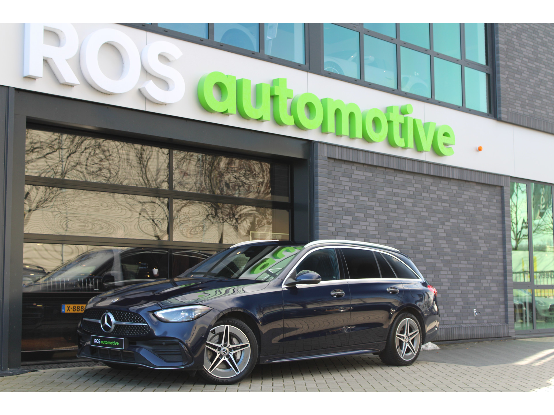 Mercedes-Benz C-Klasse 300 e AMG Line 50567696-0.jpg | ROS Automotive