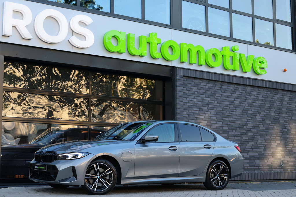 BMW 3-serie 330e M-SPORT 55720551-0.jpg | ROS Automotive